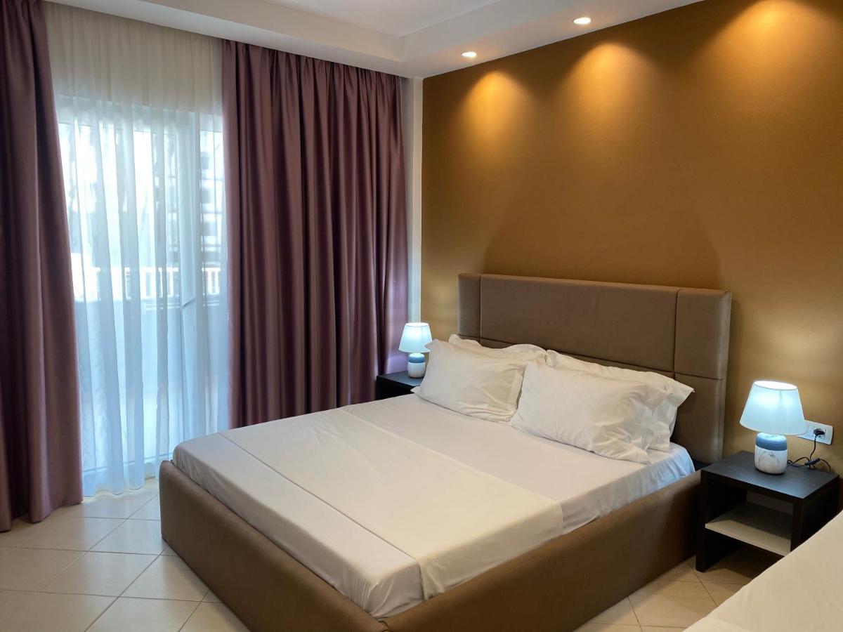 Atrium Deluxe Resort โกเลม ภายนอก รูปภาพ