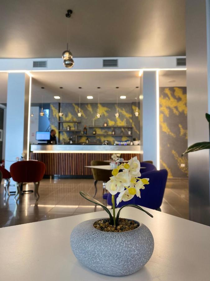 Atrium Deluxe Resort โกเลม ภายนอก รูปภาพ
