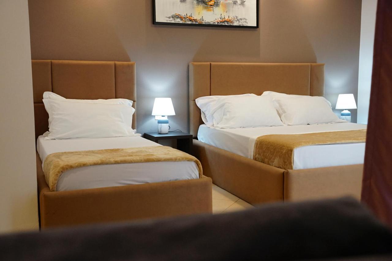 Atrium Deluxe Resort โกเลม ภายนอก รูปภาพ