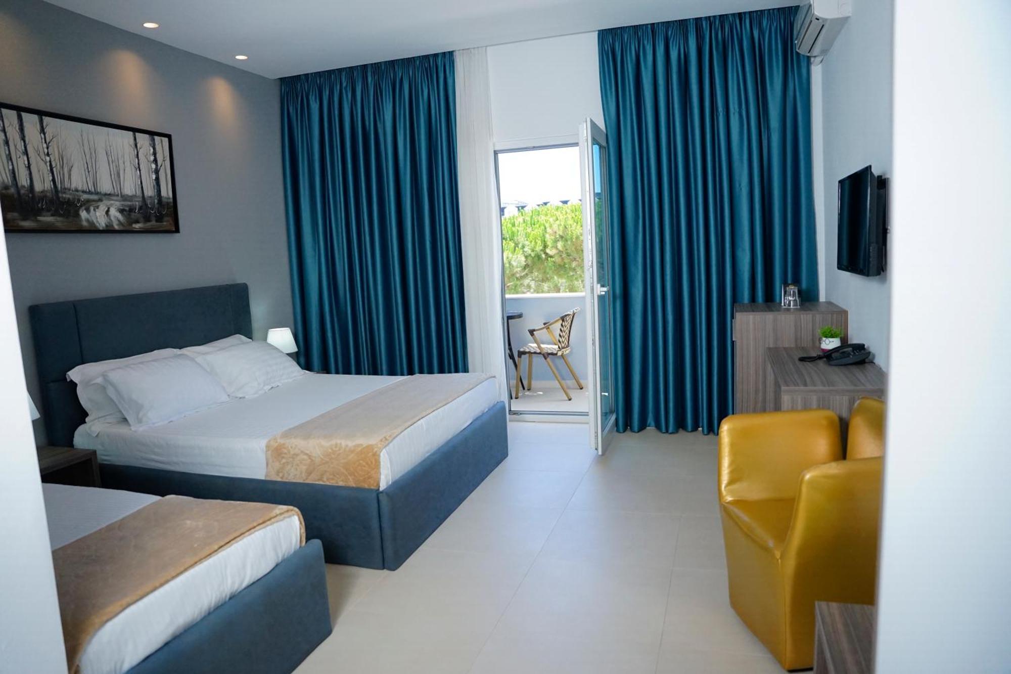 Atrium Deluxe Resort โกเลม ภายนอก รูปภาพ