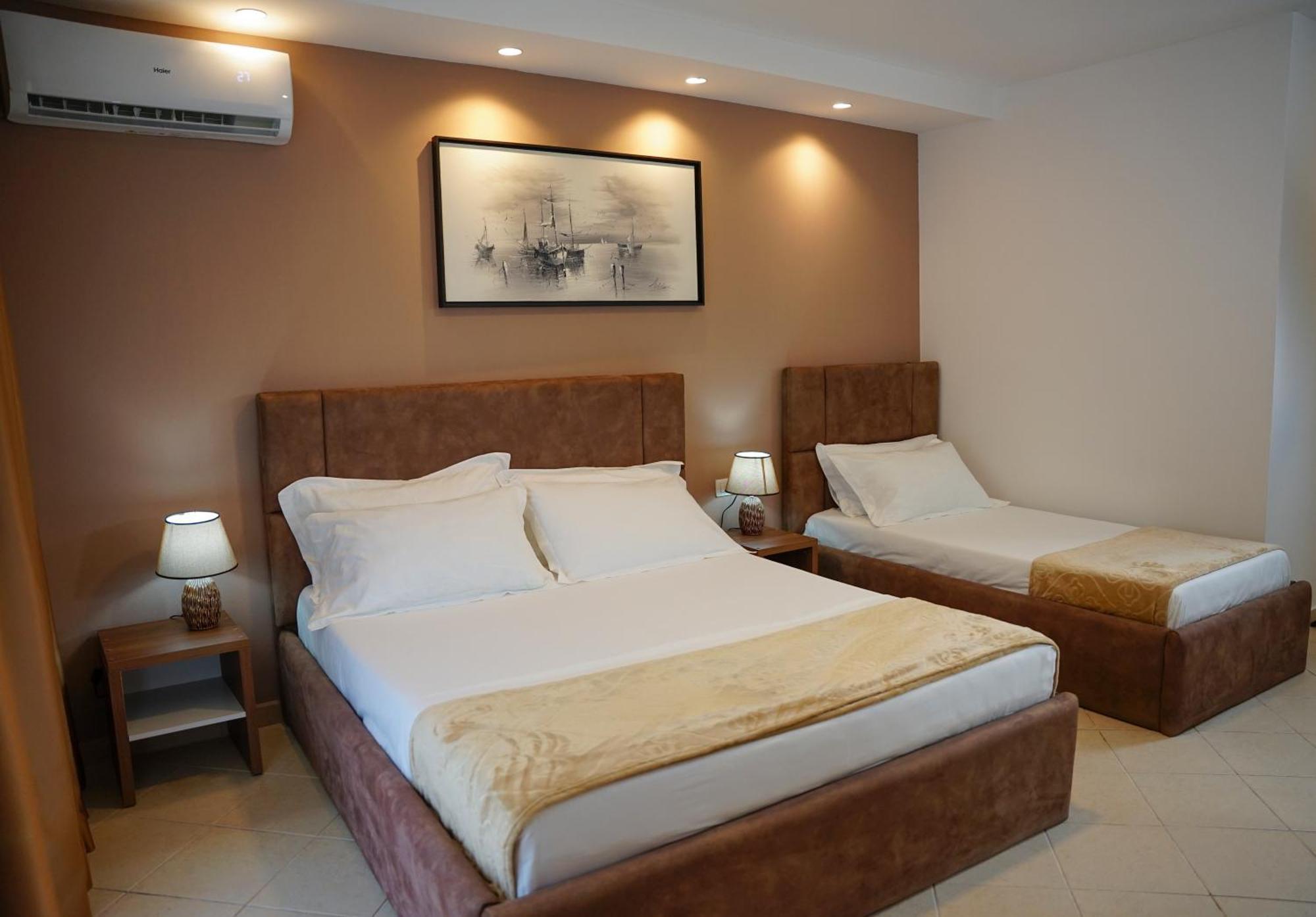 Atrium Deluxe Resort โกเลม ภายนอก รูปภาพ